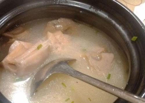 秋天|秋天很适合做这道菜，营养丰富，做起来简单，孩子吃了还长个