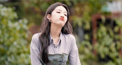  官博|喻言又被狙，央视不爱芒果打码，官博放任自流不想提