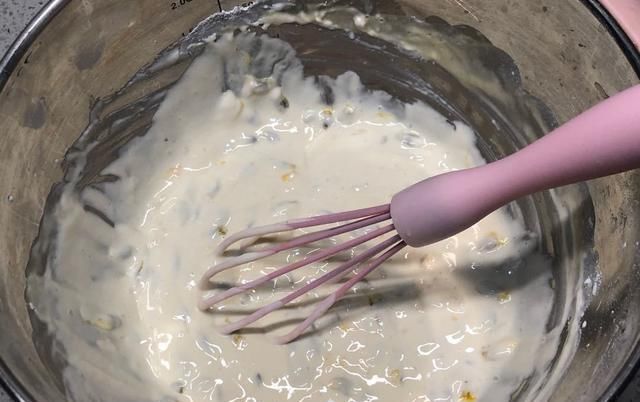 水果|夏天遇到这水果一买就是好几斤,做成小吃,酸甜软糯,全家都爱吃