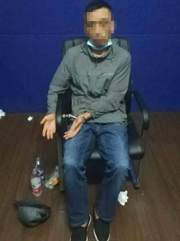  沈阳|这三个贼捉到了！多次在沈阳公交车上扒窃！