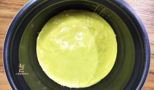  蛋糕|懒人抹茶蛋糕，配方和做法特简单，清新绵软细腻，没有烤箱也能做