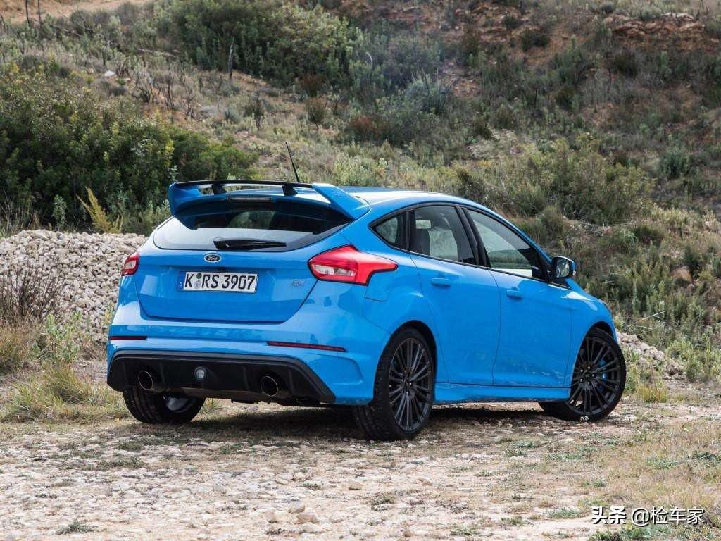  福克斯|性能粉36万买福克斯RS，才一年的车为何拆这么多？买主草率了