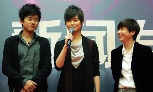  何炅|26年了，何炅终于表白他的一生挚爱：没有这个女人，我根本不会红