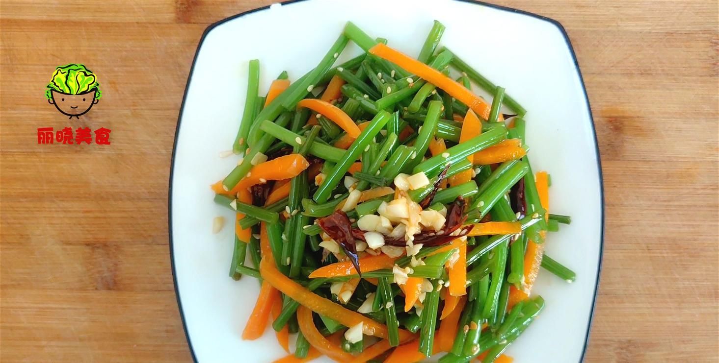  红薯|红薯梗有人焯水，有人直接炒，都不对，教你解馋吃法