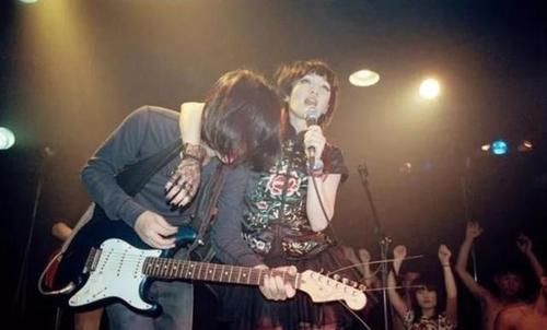  录制|周迅录制《乐队的夏天2》，当过驻唱歌手的她三个前男友都搞音乐