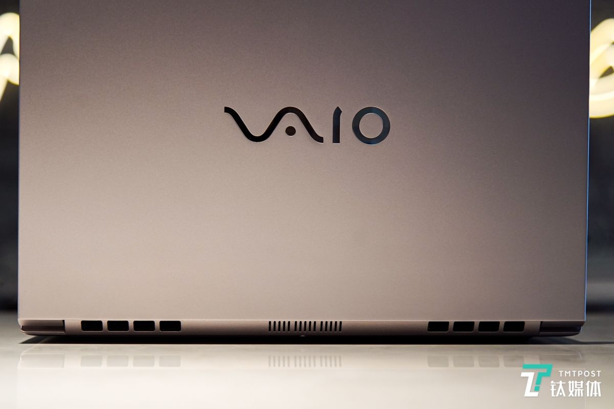 钛极客|VAIO FH14笔记本评测：1.4Kg的高性能移动生产力 | 笔记本