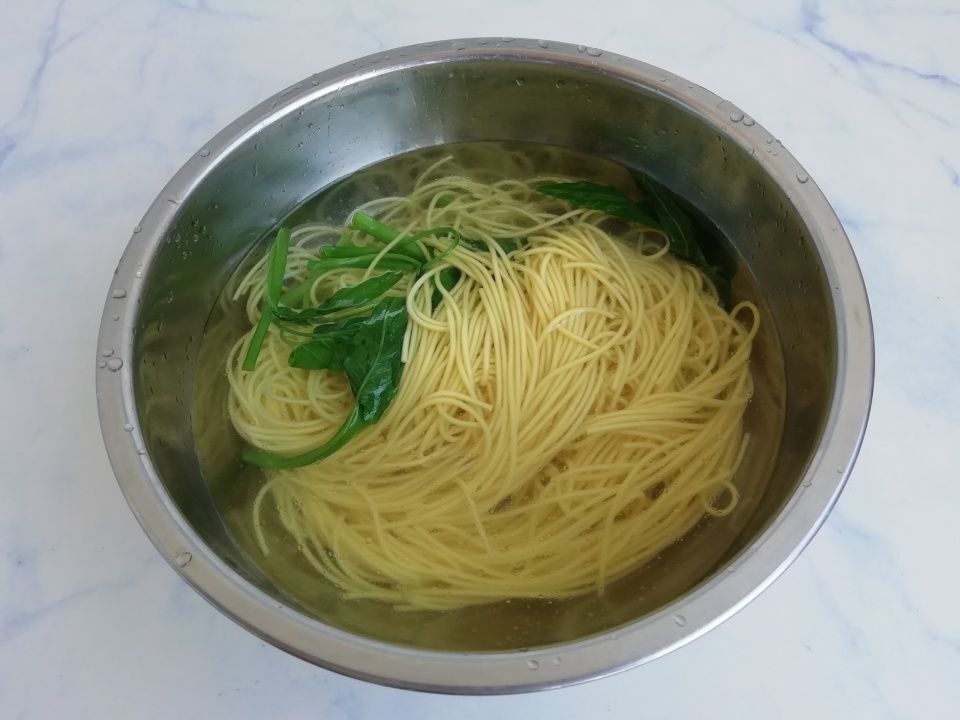  酸辣|一到夏天就馋它，拌一拌就上桌，比泡面还简单，比凉皮还好吃