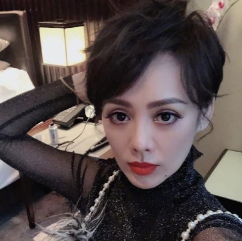  霸道|《浪姐》决赛第一名，却被骂上了热搜，是霸气还是霸道？