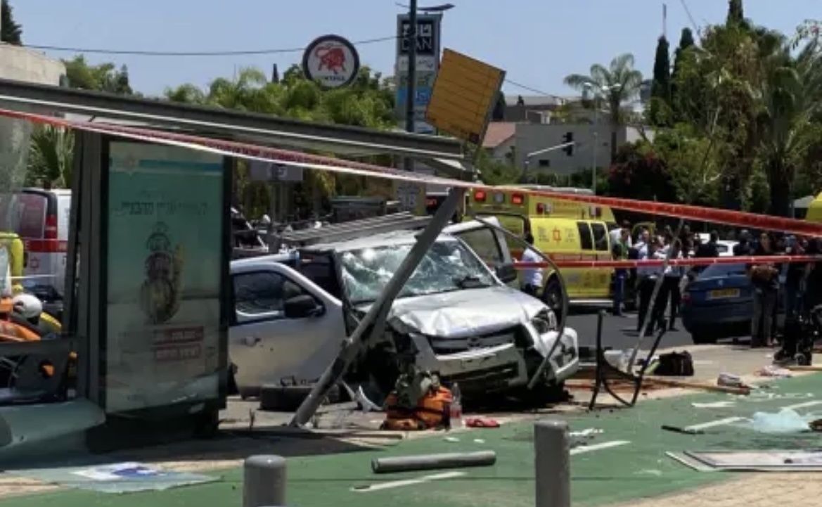 以色列特拉维夫市发生袭击事件 致1死7伤