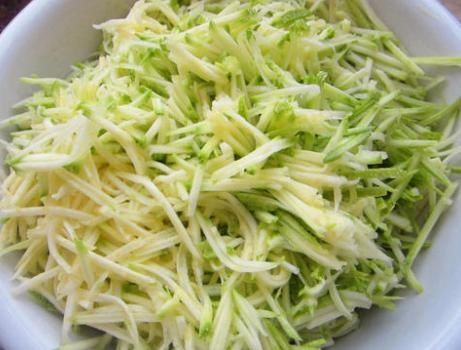 饺子|9月，韭菜馅饺子靠边站，我家必做此，不到5块钱，再不吃就下市了