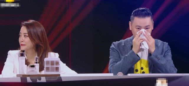  举动|继阿朵叫停打投，黄龄也为粉丝全额退款，姐姐们这一举动让人钦佩