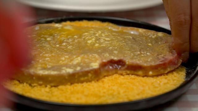  香脆|「在家吃饭」香香脆脆的炸牛排，那是感动到哭的味道