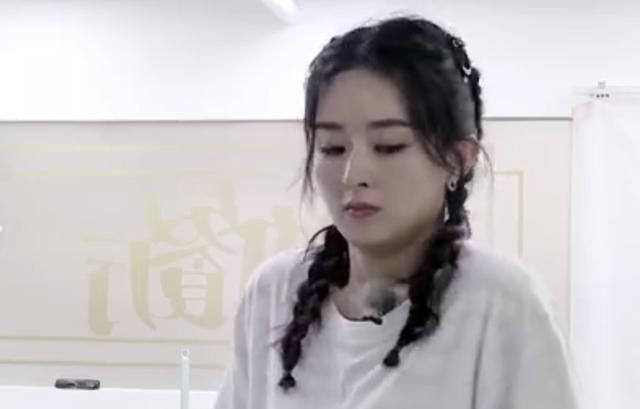  缺点|综艺太容易暴露缺点，赵丽颖杨幂接连翻车，性格问题都很明显