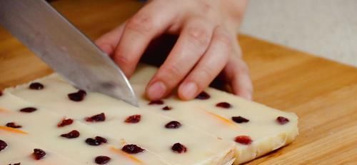  面粉|红薯和面粉别只会炸丸子吃，教你做红薯千层糕，好吃又好看