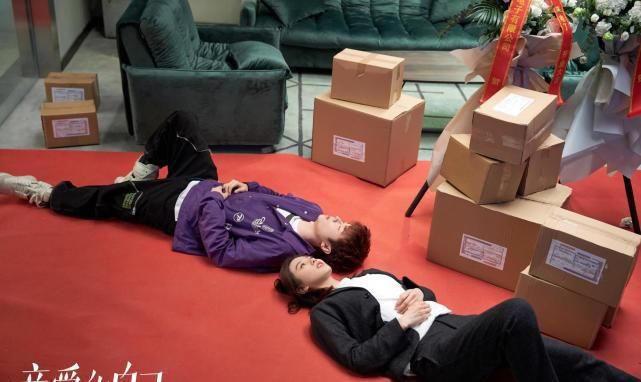 王子|关小唐偷亲李思雨,王子茹追求陈一鸣