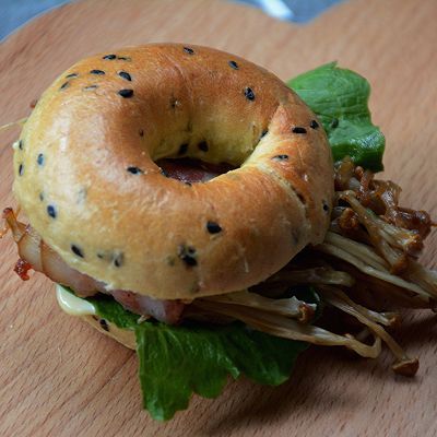  贝果|黑芝麻贝果三明治