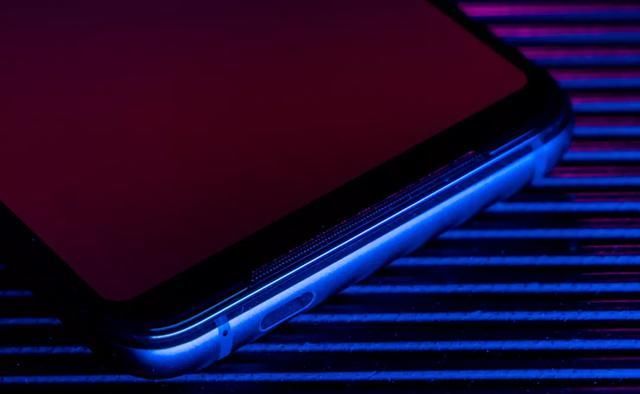  手机|重度手游玩家的“超大杯”游戏手机，ROG游戏手机3首发评测