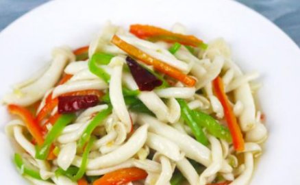  珍稀|白玉菇一种珍稀食用菌，那么它的功效与作用是什么？怎么做养生？