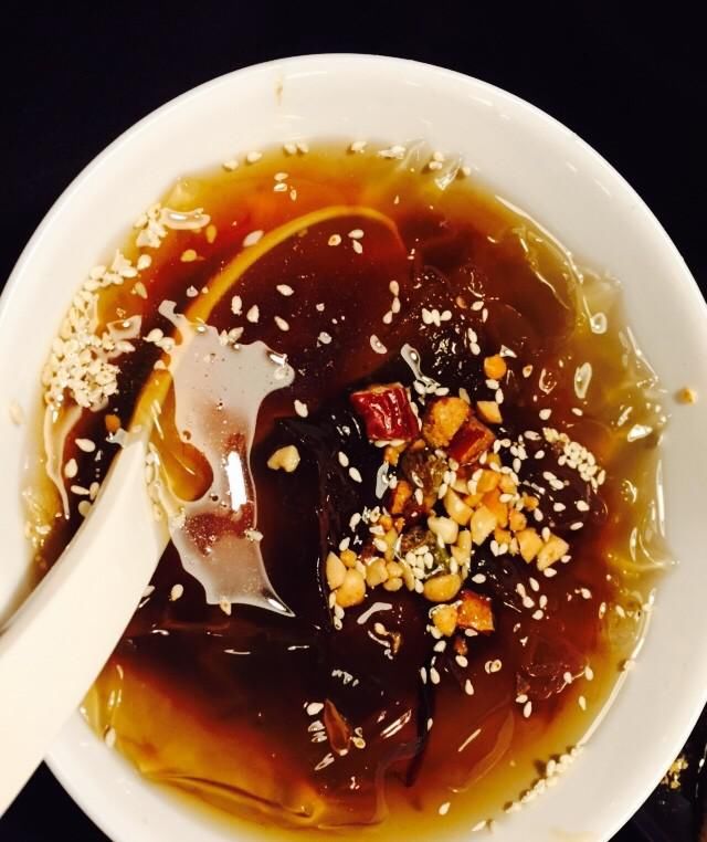 雨滴|中国这道寻常的美食，老外竟然奉为奢侈品，还取名“雨滴蛋糕