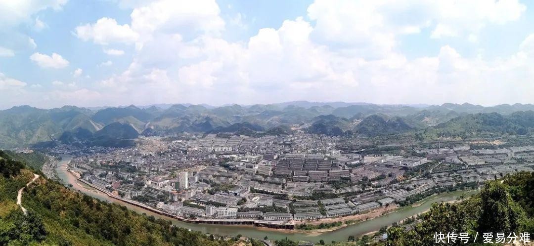 香型|狂蹭茅台热点,起底酱酒里的假名媛