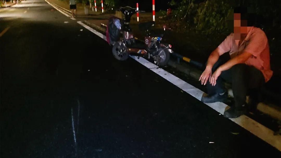  只顾|昨晚9名司机出来趁乱违法，以为交警只顾抗台风，大错特错！