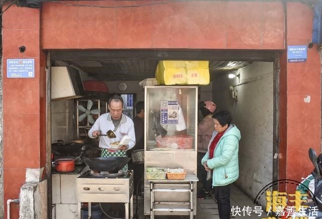 海丰|海丰美食｜这条小巷子有着甘心让人排队的味道……