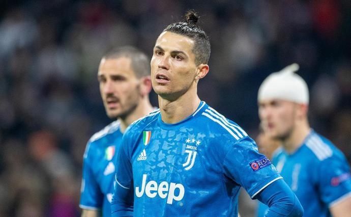  瞬间|深度：10大瞬间解读35岁C罗伟大逆生长，3大法宝助他继续PK梅西