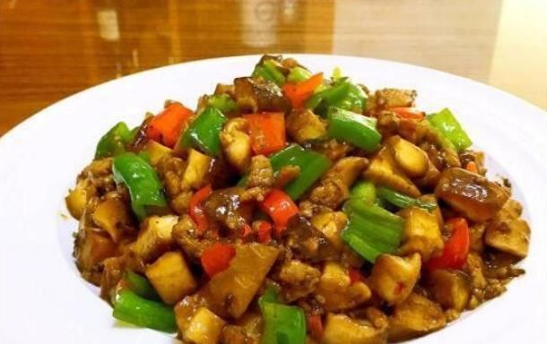 生抽|入口鲜香几道家常美食,有荤有素,好吃入味,家人吃的津津有味