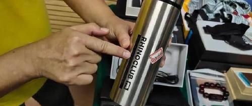 钞票|细思极恐！钞票夹藏偷拍摄像头