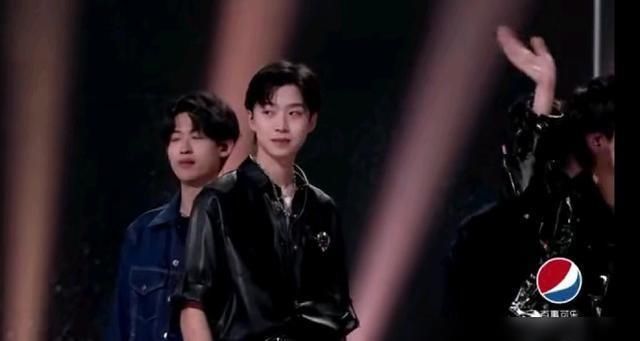  联盟|《明日之子》三强乐团产生，气运联盟第一，胡宇桐臧鸿飞现场和解