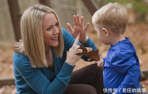 闺蜜|地铁上，这对母子的偷拍照曝光！妈妈，为了爱你，我花了全身力气