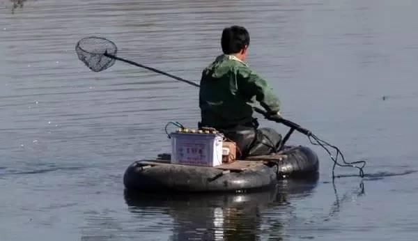 作案|顶风作案！又抓了一批，蒙山人很多人也爱做！千万不要碰了...