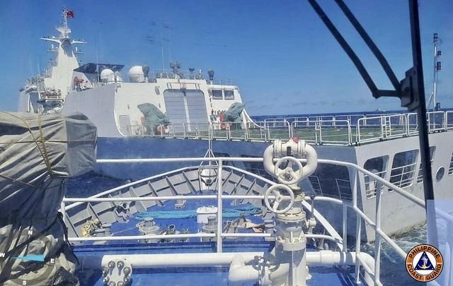 中国海警驱离非法闯入的菲律宾船只，专家：中方行为没有违反国际法