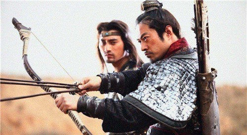 大笑|北宋神箭手3箭全部射歪,辽军嘲讽大笑,定睛一看却吓得慌忙逃窜