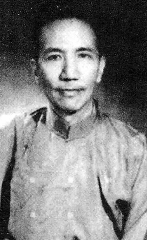 陈寅恪|有几十个文凭的胡适与一个文凭都没有的陈寅恪,为何都能成大师?