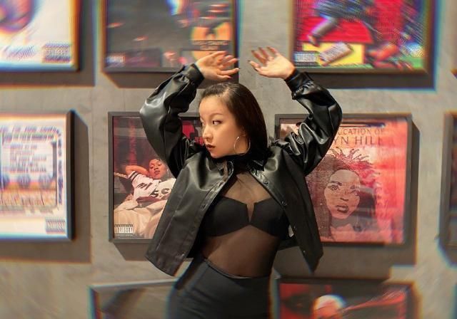  选中|王一博最后选中的梦迪，男朋友也是舞者，两个月前就剧透了她晋级