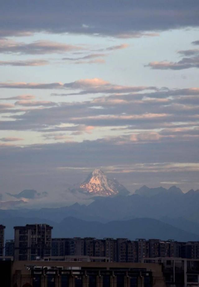 成都|如何拍到最漂亮的幺妹峰?成都市区全域观山点位曝光