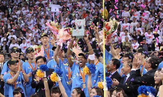  逆转|林书豪的北京遭广东19分逆转，8年前马布里灭掉狂追20分的广东