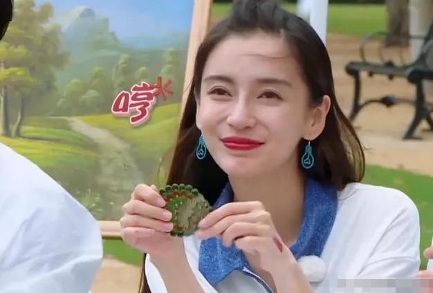  口红粘牙|《奔跑吧》那么多女嘉宾，为何只有杨颖的口红经常粘牙？