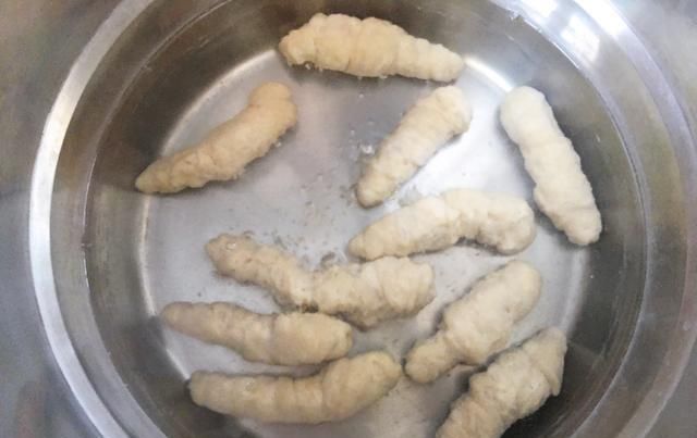  将面筋|家常烤面筋的做法，自制面筋，香辣不用买，一次吃够，教你制作