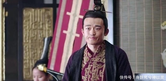 刘禅|司马昭为何不杀阿斗？刘禅门匾上的三个字救了他，反着念就明白了