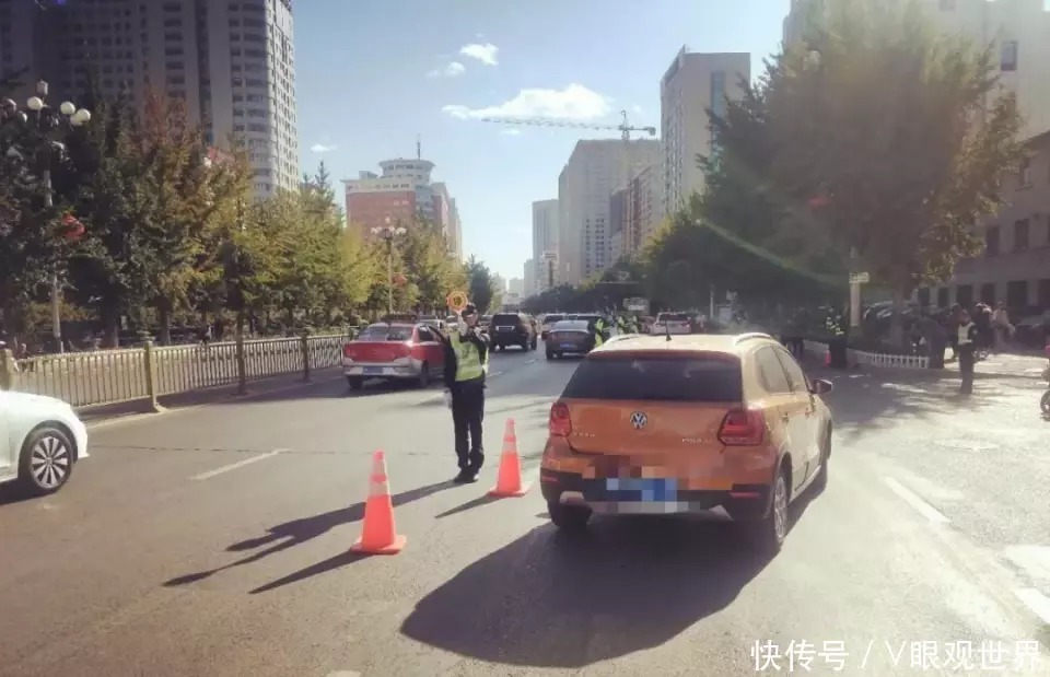 交通|朝阳交警:违法整治不能停,查处各类交通违法1050起