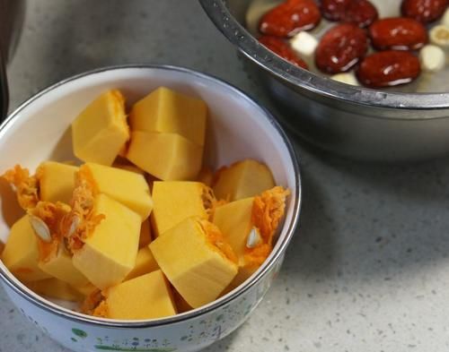 趁早|8月,补血要趁早,不妨多喝汤,暖胃驱寒,补血润肤,好喝长颜值