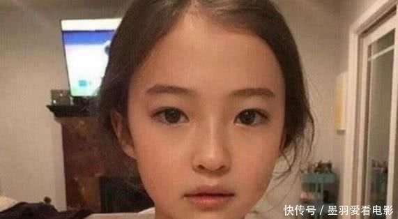  女儿|“女儿太漂亮”，竟成了全家人累赘，爸爸看孩子越长越好看就心烦