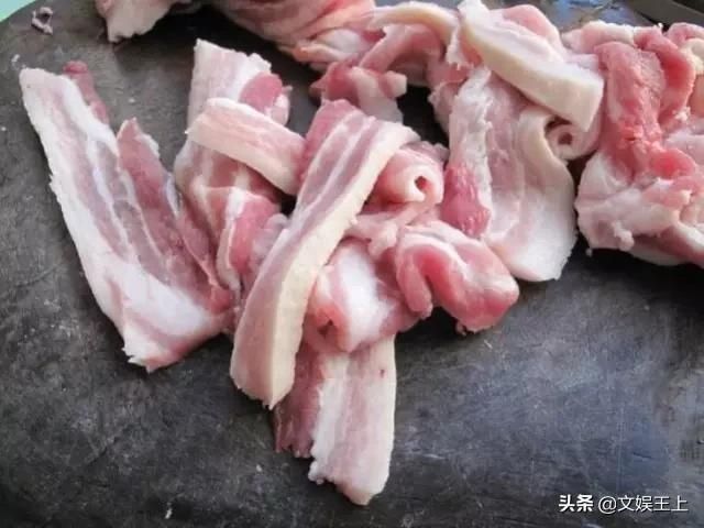  简单|咸香酥脆的酥肉自己在家做，简单易上手
