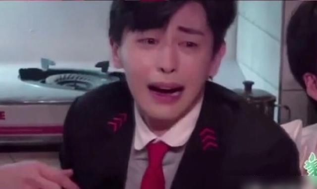  密室大逃脱|《密逃》6人变5人，撇开杨幂，黄明昊才是魏大勋缺席的理由