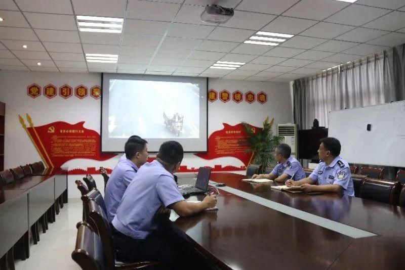  身亡|凌晨5点，男子被撞身亡，肇事者逃逸……