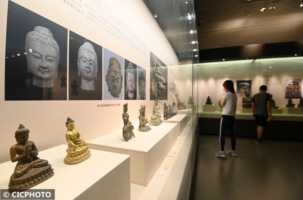 《佛影道风——平凉释道金铜造像艺术展》在河北邯郸开展