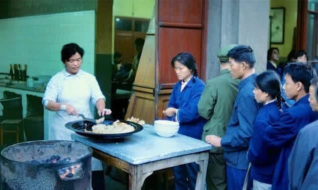 年代|那些80年代的街头美食你还记得吗