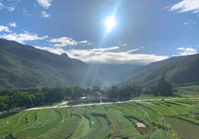  只能|如果今年只能来一次，走这条路线就对了！